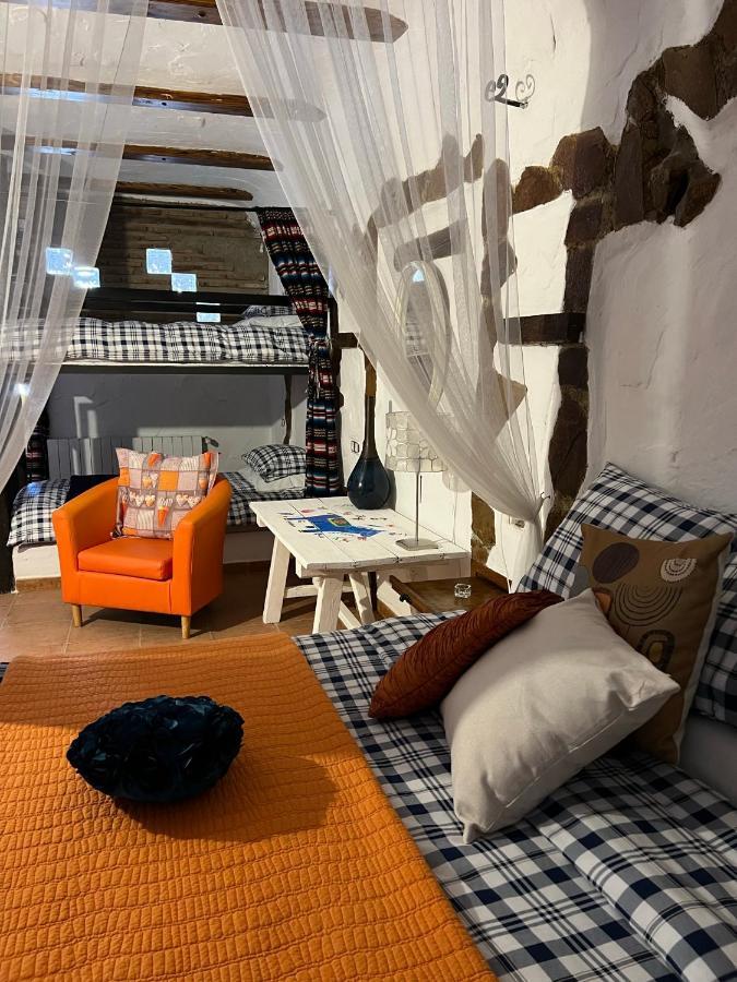 Cuevas De La Paz - Cave House Holidays Los Carriones Стая снимка