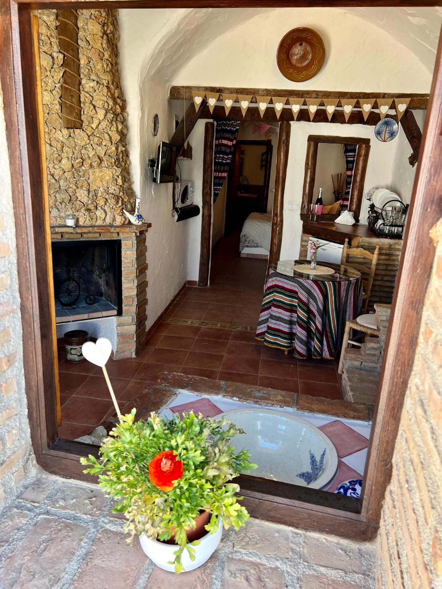 Cuevas De La Paz - Cave House Holidays Los Carriones Стая снимка